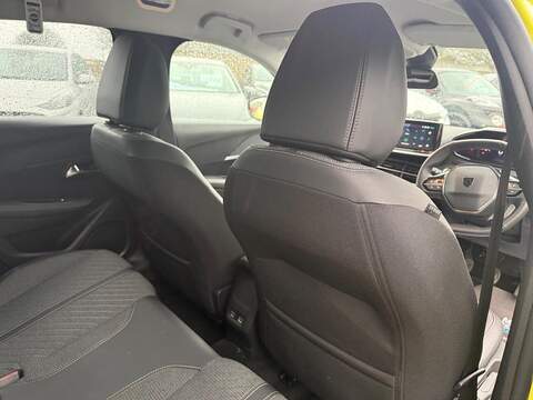 Peugeot 208 1.2 PureTech Allure Euro 6 (s/s) 5dr - U79839