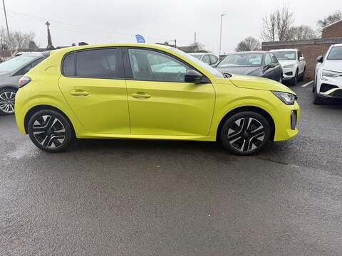 Peugeot 208 1.2 PureTech Allure Euro 6 (s/s) 5dr - U79839