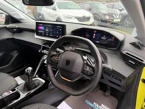 Peugeot 208 1.2 PureTech Allure Euro 6 (s/s) 5dr - U79839