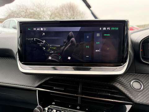 Peugeot 208 1.2 PureTech Allure Euro 6 (s/s) 5dr - U79839