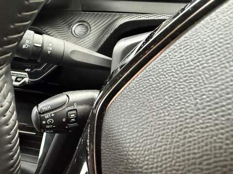 Peugeot 208 1.2 PureTech Allure Euro 6 (s/s) 5dr - U79839