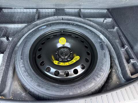 Ford Kuga TDCi EcoBlue Titanium Edition SUV 1.5 Manual Diesel - U79841