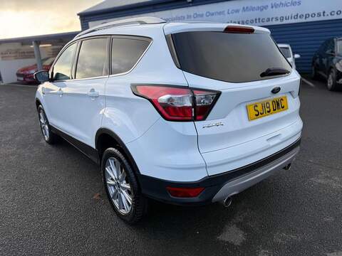 Ford Kuga TDCi EcoBlue Titanium Edition SUV 1.5 Manual Diesel - U79841
