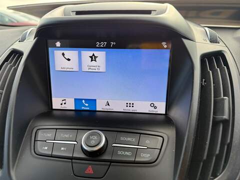 Ford Kuga TDCi EcoBlue Titanium Edition SUV 1.5 Manual Diesel - U79841