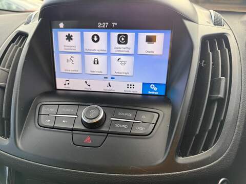 Ford Kuga TDCi EcoBlue Titanium Edition SUV 1.5 Manual Diesel - U79841