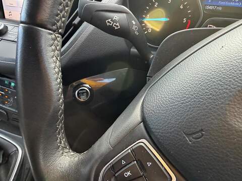 Ford Kuga TDCi EcoBlue Titanium Edition SUV 1.5 Manual Diesel - U79841