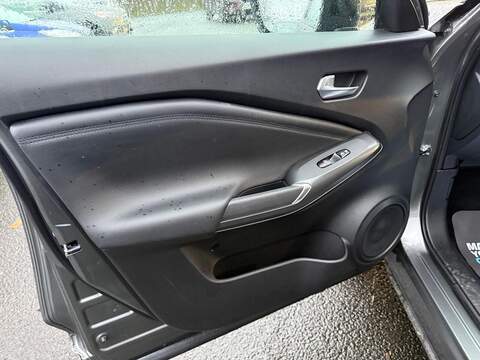 Nissan Juke 1.0 DIG-T N-Connecta DCT Auto Euro 6 (s/s) 5dr - U79846