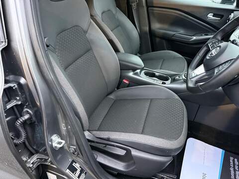 Nissan Juke 1.0 DIG-T N-Connecta DCT Auto Euro 6 (s/s) 5dr - U79846