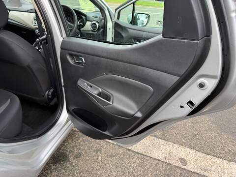 Nissan Micra 1.0 IG-T Acenta XTRON Euro 6 (s/s) 5dr - U79847