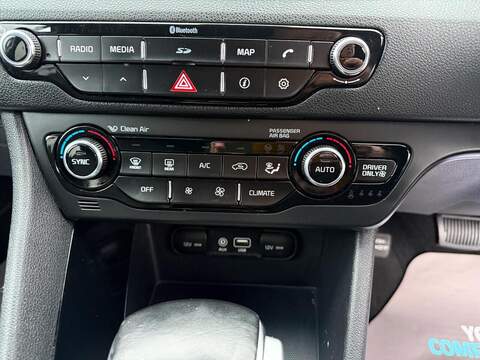 Kia Niro 1.6h GDi 2 SUV 5dr Petrol Hybrid DCT Euro 6 (s/s) (139 bhp) - U79850