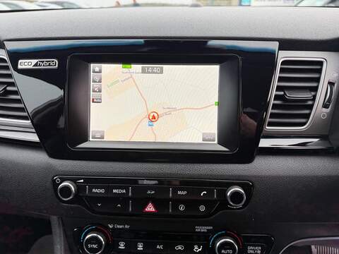 Kia Niro 1.6h GDi 2 SUV 5dr Petrol Hybrid DCT Euro 6 (s/s) (139 bhp) - U79850