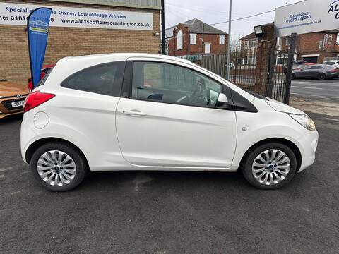 Ford Ka 1.2 Zetec Euro 5 (s/s) 3dr - U79852