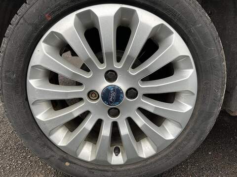 Ford Ka 1.2 Zetec Euro 5 (s/s) 3dr - U79852