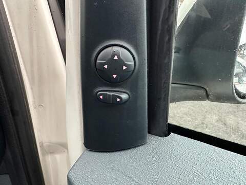 Ford Ka 1.2 Zetec Euro 5 (s/s) 3dr - U79852