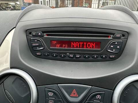 Ford Ka 1.2 Zetec Euro 5 (s/s) 3dr - U79852