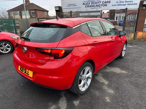 Vauxhall Astra 1.0i Turbo ecoTEC SRi Nav Euro 6 (s/s) 5dr - U79853
