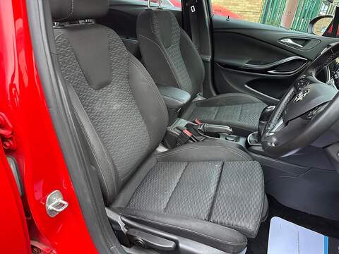 Vauxhall Astra 1.0i Turbo ecoTEC SRi Nav Euro 6 (s/s) 5dr - U79853