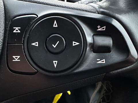 Vauxhall Astra 1.0i Turbo ecoTEC SRi Nav Euro 6 (s/s) 5dr - U79853