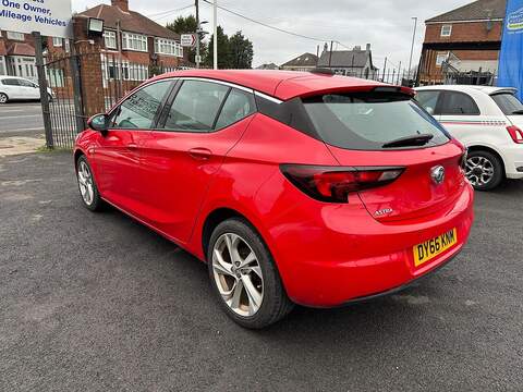 Vauxhall Astra 1.6 CDTi BlueInjection SRi Euro 6 (s/s) 5dr - U79854