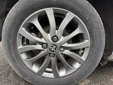 Toyota Yaris 1.33 Dual VVT-i Icon Euro 6 5dr - U79855