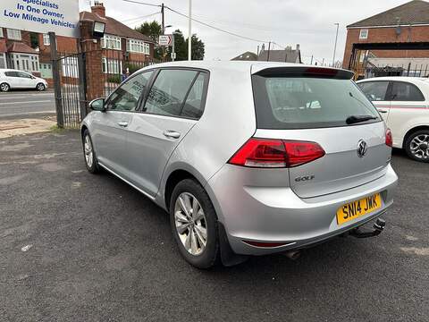 Volkswagen Golf 1.6 TDI BlueMotion Tech SE Euro 5 (s/s) 5dr - U79856