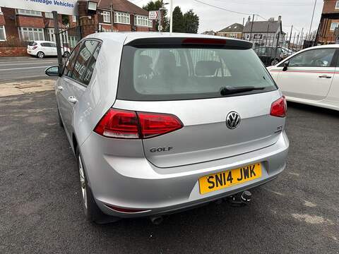 Volkswagen Golf 1.6 TDI BlueMotion Tech SE Euro 5 (s/s) 5dr - U79856