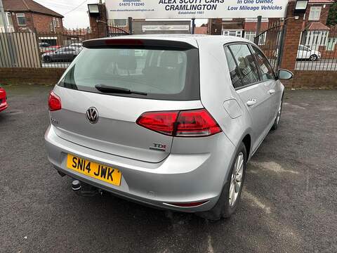 Volkswagen Golf 1.6 TDI BlueMotion Tech SE Euro 5 (s/s) 5dr - U79856