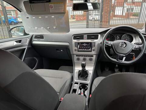 Volkswagen Golf 1.6 TDI BlueMotion Tech SE Euro 5 (s/s) 5dr - U79856