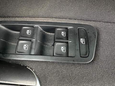 Volkswagen Golf 1.6 TDI BlueMotion Tech SE Euro 5 (s/s) 5dr - U79856