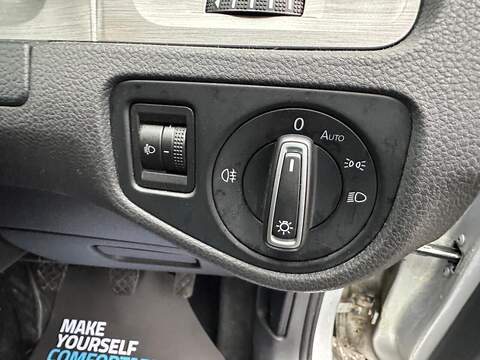 Volkswagen Golf 1.6 TDI BlueMotion Tech SE Euro 5 (s/s) 5dr - U79856