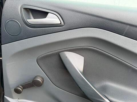 Ford C-Max 1.6 TDCi Zetec MPV 5dr Diesel Manual Euro 5 (115 ps) - U79864