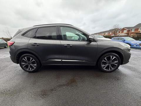 Ford Kuga 2.5 Duratec 14.4kWh ST-Line X Edition CVT Euro 6 (s/s) 5dr - U79868