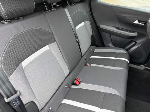 Vauxhall Frontera 1.2 Hybrid GS e-DCT Euro 6 (s/s) 5dr - U79870