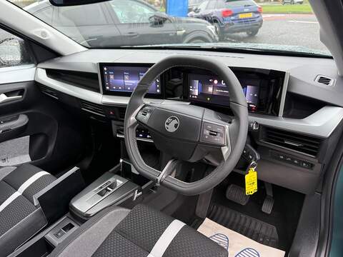 Vauxhall Frontera 1.2 Hybrid GS e-DCT Euro 6 (s/s) 5dr - U79870