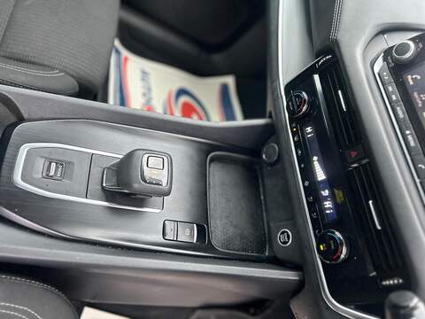 Nissan Qashqai 1.3 DIG-T MHEV Acenta Premium XTRON Euro 6 (s/s) 5dr - U79872