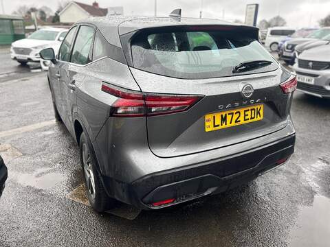 Nissan Qashqai 1.3 DIG-T MHEV Acenta Premium XTRON Euro 6 (s/s) 5dr - U79872