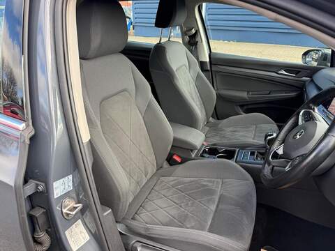 Volkswagen Golf 1.5 TSI Style Euro 6 (s/s) 5dr - U79873