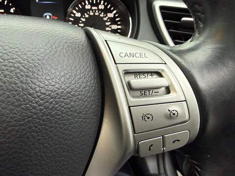 Nissan Qashqai 1.5 dCi Acenta Premium 2WD Euro 5 (s/s) 5dr - U79879