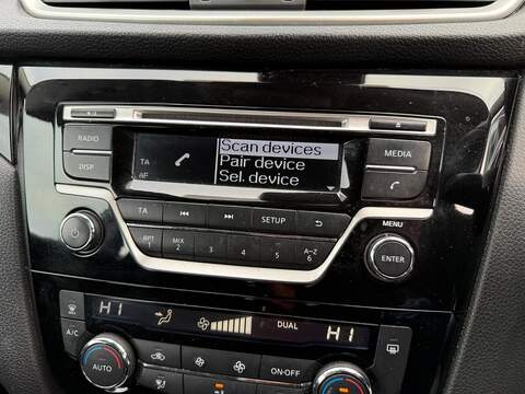 Nissan Qashqai 1.5 dCi Acenta 2WD Euro 6 (s/s) 5dr - U79880