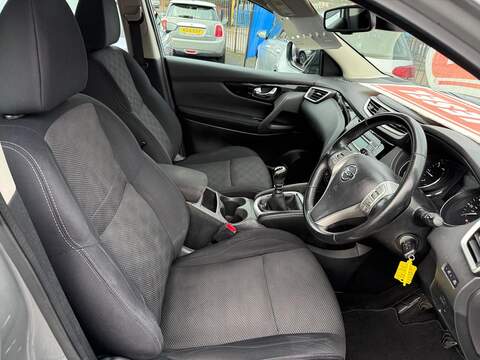Nissan Qashqai 1.5 dCi Acenta 2WD Euro 6 (s/s) 5dr - U79880