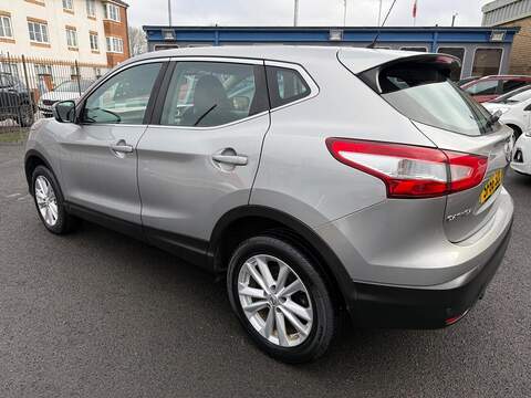 Nissan Qashqai 1.5 dCi Acenta 2WD Euro 6 (s/s) 5dr - U79880