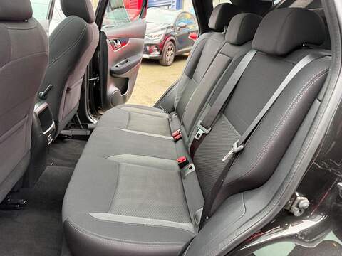 Nissan Qashqai DIG-T N-Connecta SUV 1.3 Manual Petrol - U79884