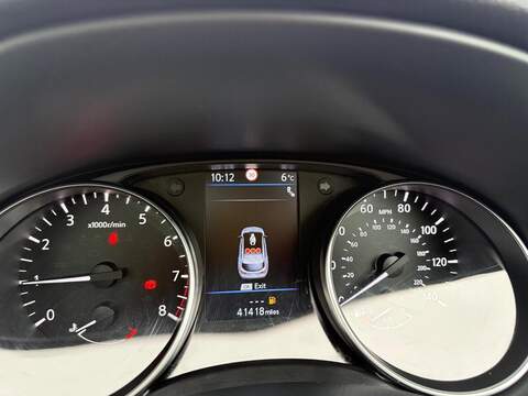 Nissan Qashqai DIG-T N-Connecta SUV 1.3 Manual Petrol - U79884