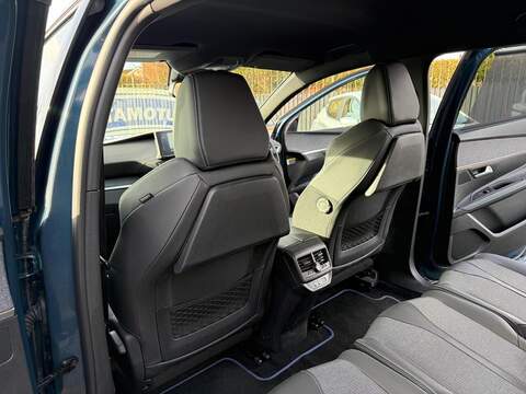 Peugeot 5008 1.2 PureTech Allure Premium + EAT Euro 6 (s/s) 5dr - U79886