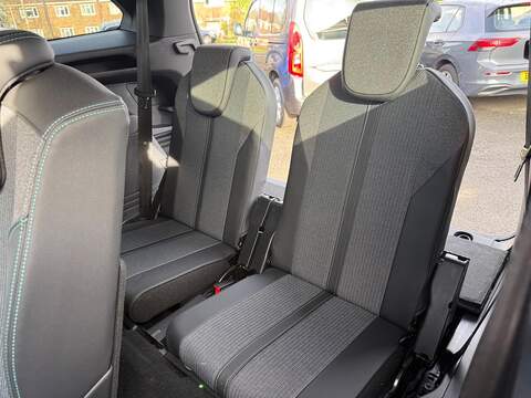 Peugeot 5008 1.2 PureTech Allure Premium + EAT Euro 6 (s/s) 5dr - U79886