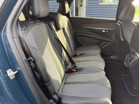 Peugeot 5008 1.2 PureTech Allure Premium + EAT Euro 6 (s/s) 5dr - U79886