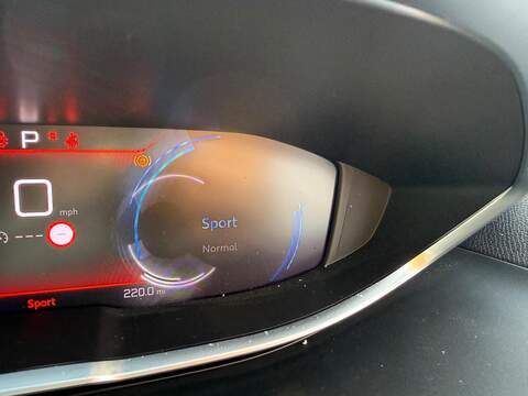 Peugeot 5008 1.2 PureTech Allure Premium + EAT Euro 6 (s/s) 5dr - U79886