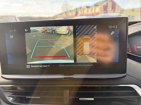 Peugeot 5008 1.2 PureTech Allure Premium + EAT Euro 6 (s/s) 5dr - U79886