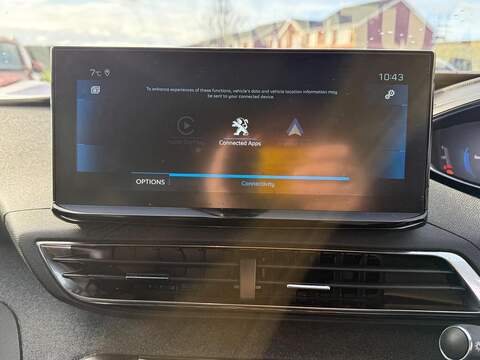 Peugeot 5008 1.2 PureTech Allure Premium + EAT Euro 6 (s/s) 5dr - U79886