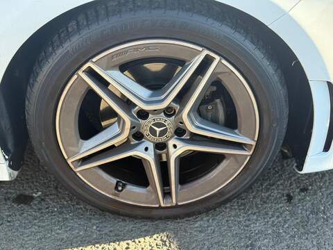 Mercedes-Benz A Class A180 AMG Line Hatchback 1.3 Automatic Petrol - U79889